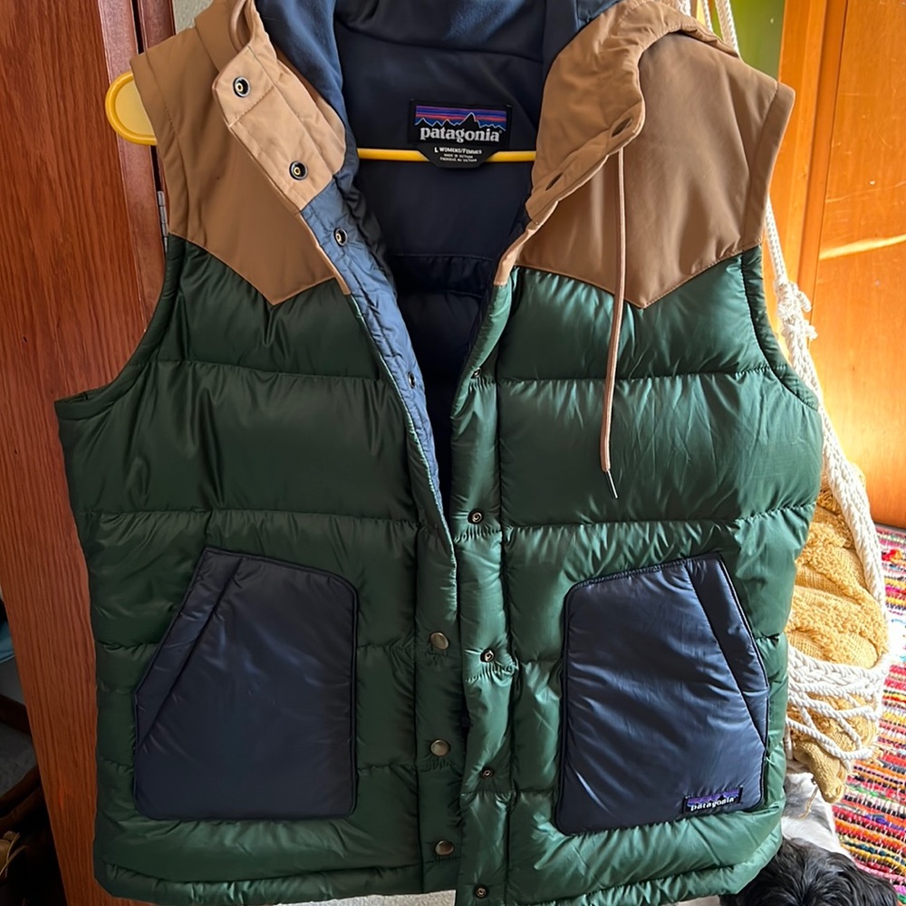 Patagonia bivy vest. Brand new in excellent condition. Without tags. Price firm.